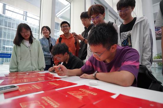 2b26cc165359d9a1021f85014f9fcf5